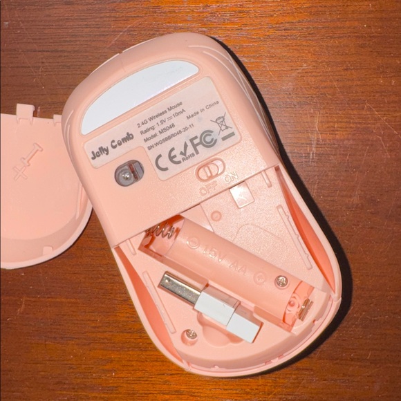 Jelly Comb Wireless Mouse Model MS048 Battery Operated Module Included - Picture 4 of 4